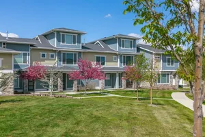 Image of Entire Townhome “Legends Retreat” Clean + Modern