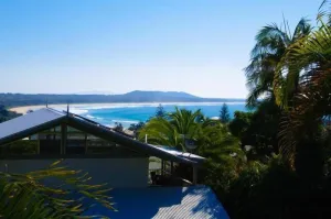 Image of Beach Views. Private Gardens. Sleeps 8. Relaxing garden. Older house, good value