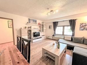Image of Cosy apartment for 4 people with WIFI, TV, pets allowed and parking