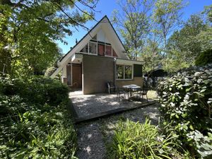 Image of Comfortable 8-person holiday home in a quiet location on 530 m² of land