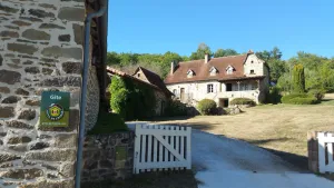 Image of Superb property: large swimming pool - Tennis court - Boules pitch Up to 17 holidaymakers