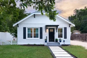 Image of Quaint home with large deck just a short walk to Georgetown Square! Quiet Neighborhood