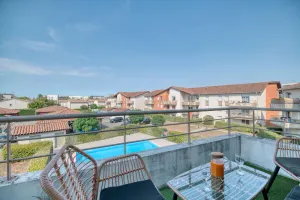 Image of Spacieux proche aéroport et airbus