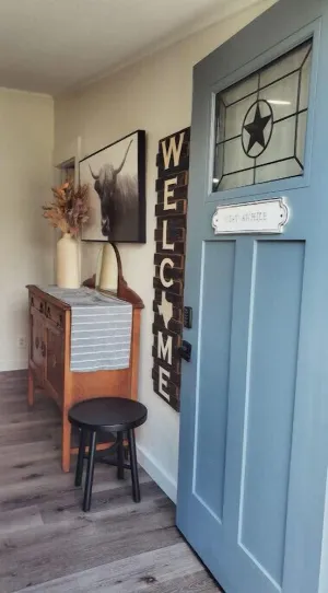 Image of Wildlife Haven King Bed! Free snacks, near Austin!