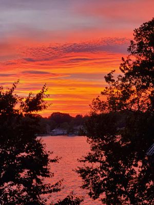 Image of Cozy Lake Front Cottage on Long Pond