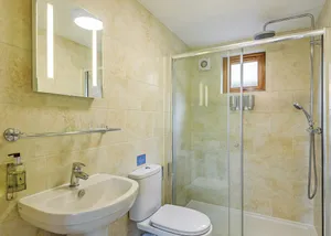 Image of Gorgeous open plan two storey lodge.