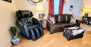 Image of Private fun rental Video Game, massage Chair, fenced-in yard