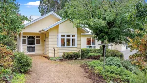 Image of ELLIMATTA - Beautiful country home