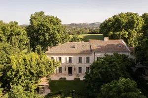 Image of Large Villa Rental near Les Baux-de-Provence, Pool, Spa, Huge garden