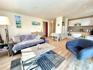 Image of Spacieux F3 à Annecy, proche centre, balcon, parking, vélos et Wi-Fi - FR-1-432-87