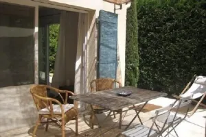 Image of CENTRE HISTORIQUE MAUSSANE, house 72 m2 with fenced garden,