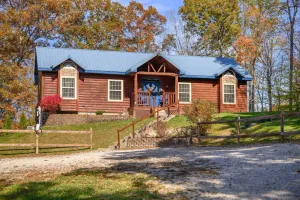 Image of Freedom in Nature! Liberty Log Cabin