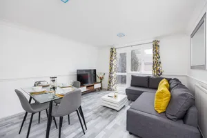 Image of Lovely 2 Bed House in Grays.