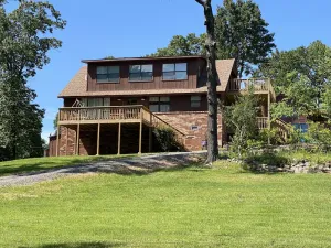 Image of Tenkiller Cabin with Boat Dock