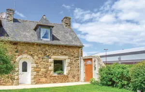 Image of 1 Bedroom Cozy Home In Goudelin