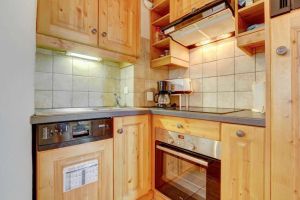 Image of 2nd floor, balcony, parking, tv, ski locker, 45m², Morzine