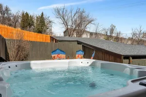 Image of Hot tub, Comfy,  Modern, and Close to Everything Downtown 3BR