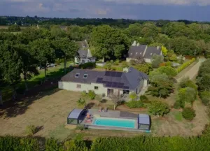 Image of Beach house with large garden and heated pool