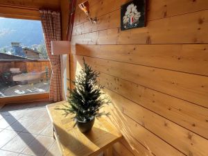 Image of Family-friendly ski to the door Chalet with Sauna