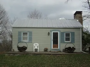 Image of NICE COUNTRY HOME THAT IS IN A PEACEFUL SURROUNDING THAT HAS PLENTY OF RELAXATIO