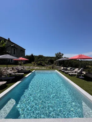 Image of Gîtes le Founil des Moines »Le Chai »espace Piscine et spa Naturiste
