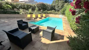Image of Villa for 9 people 15 mins walk from the beaches and the center of Ste Maxime