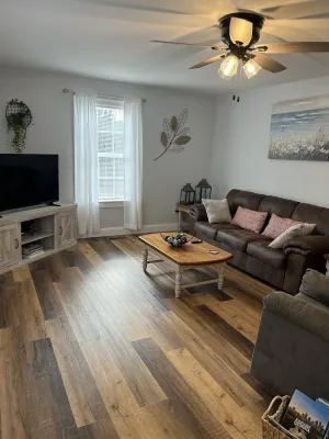 Image of Cozy home\/workspace minutes from Dalton and I-75