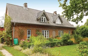 Image of Cozy Apartment In Flüggendorf With Wifi