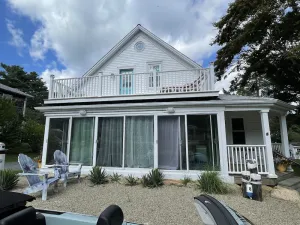 Image of 6 houses away from quiet beach! Minutes from the heart of Onset & Cape Cod Canal