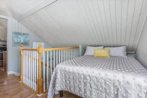 Image of Cozy Condo w\/Ocean Views, Across from North Beach