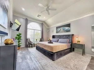 Image of 5-Star Luxury: 4King\/2Full Beds, Pool & Chic Patio