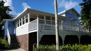 Image of SOUTHPORT Holiday HOME Handy to Broadwater Theme Parks   Free WiFi and Netflix.