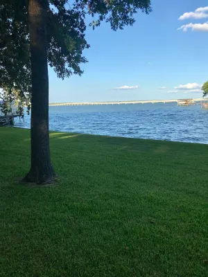 Image of Looking for a QUIET lakeside getaway?