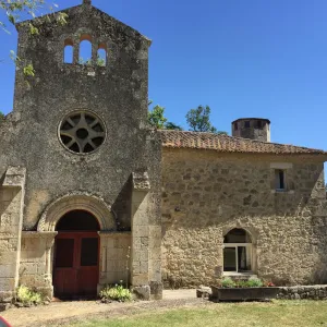 Image of Charming property with its chapel and towers
