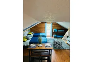 Image of “Lovely Tree”Bunk House&Pool@The House on the Hill