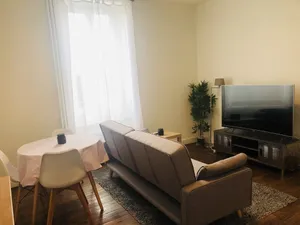 Image of T2 apartment near train station - DABNB