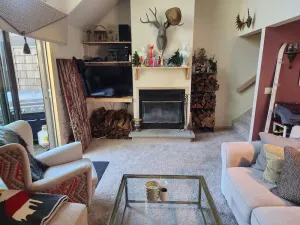 Image of Stylish 4 Bedroom Chalet @ Holimont