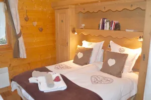 Image of CHALET APARTMENT SAMOENS VILLAGE 5-STAR ECRINS ETOILE C9 625sqm 2BED 2BATH