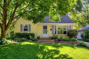Image of Charming 4 Bedroom Home With Beautiful Backyard
