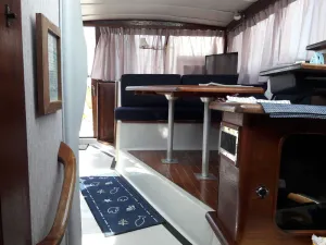 Image of Yacht Rental 32ft Bayliner