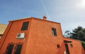 Image of Beautiful Home In Cabestany With Wifi