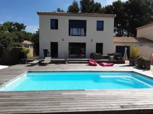Image of House in Eguilles, 8 minutes from Aix en Provence