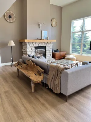 Image of Indoor Pool + hot tub Condo Complex - Door Way Inn