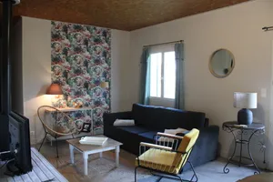 Image of Cottage between Loire, vineyard and castles