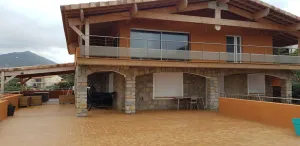 Image of Gite with stunning views over the bay and mountains