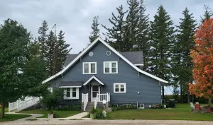 Image of FAMILY FUN ON THE FARM