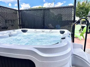 Image of Tiny Home With Hot Tub Near Ft Leonard Wood!