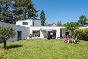 Image of Togo - Stunning contemporary architect's house