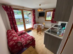 Image of Appartement Spacieux de 3 Pièces avec Grande Terrasse et Accès Direct aux Pistes à La Chapelle-d'Abondance - FR-1-692-53