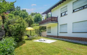 Image of 1 Bedroom Lovely Apartment In Edertal